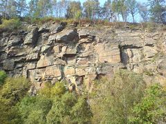 Cox's Quarry, Right-hand side